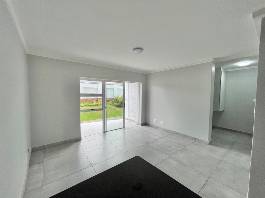 2 Bedroom Property for Sale in Reebok Western Cape